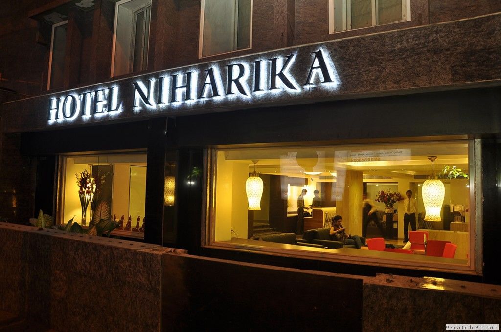 Hotel Niharika Калькутта Экстерьер фото